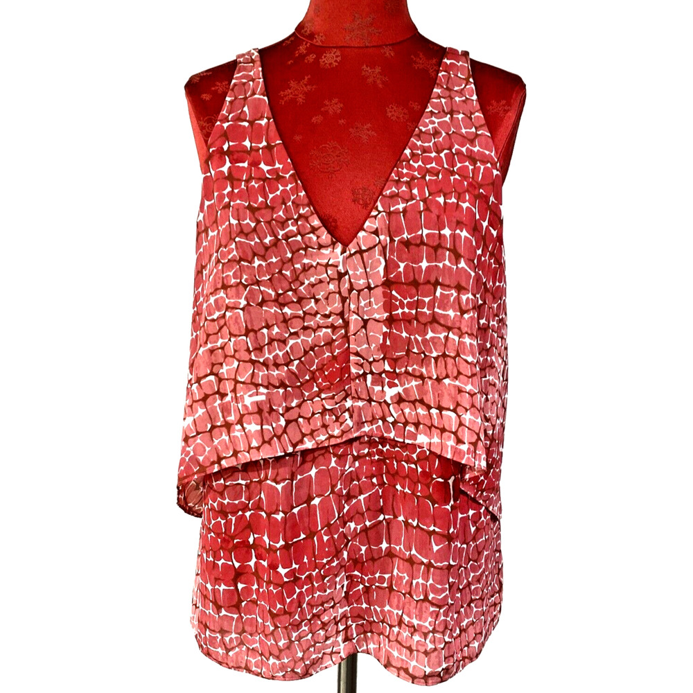 White House Black Market M Top Coral Red Pink White Sleeveless Blouse Open Back